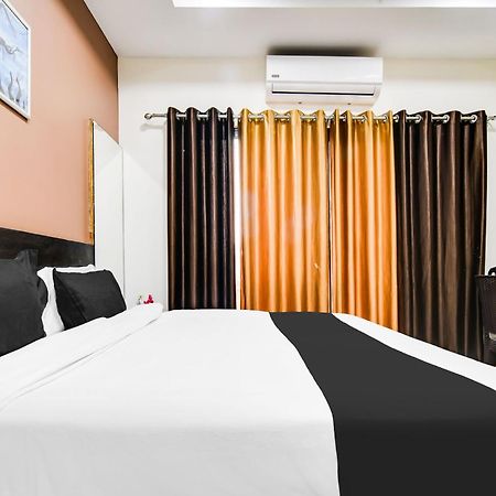 Super Collection O Indore Near Omax City 1 Kanadiya Ngoại thất bức ảnh