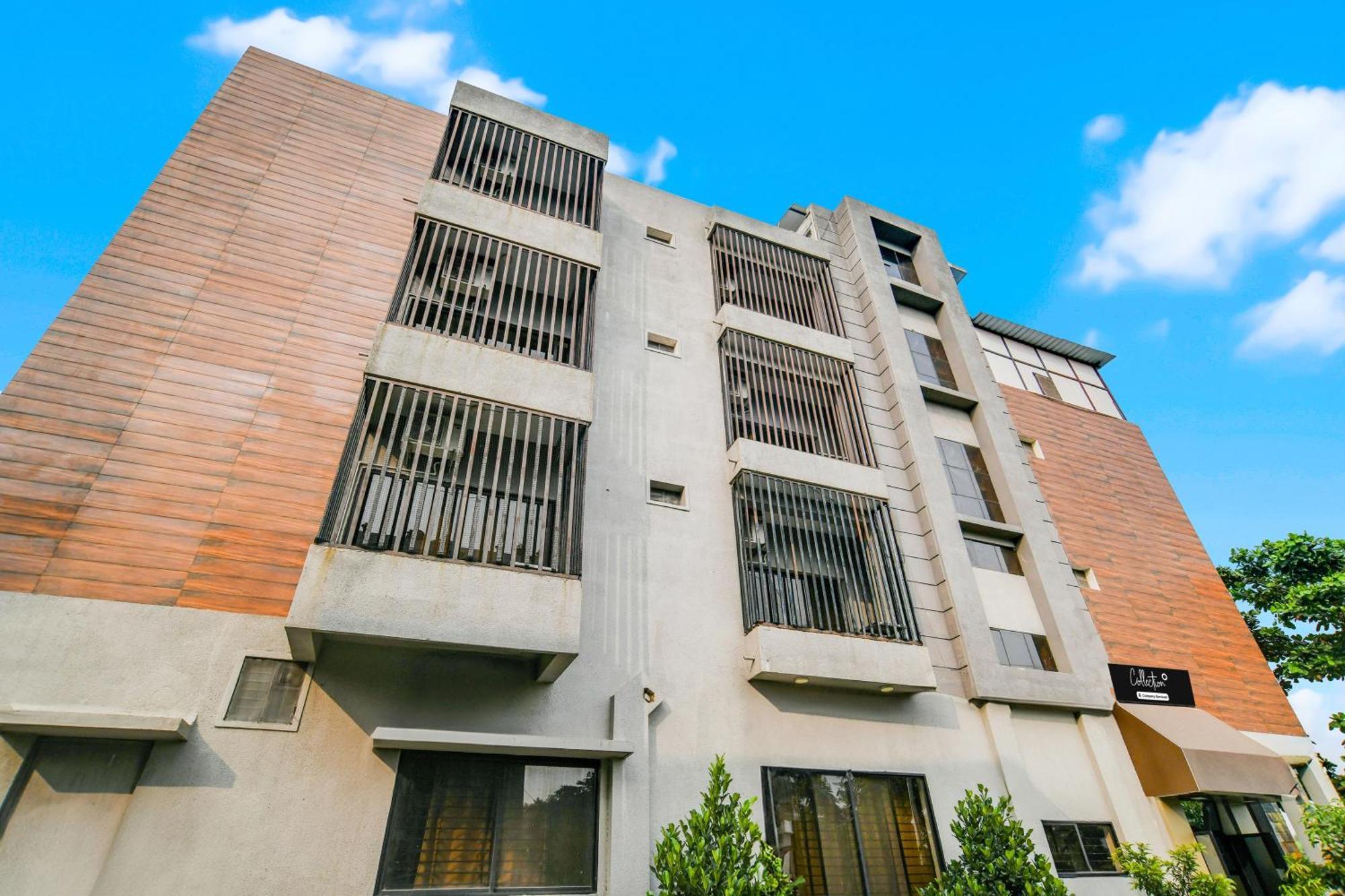 Super Collection O Indore Near Omax City 1 Kanadiya Ngoại thất bức ảnh