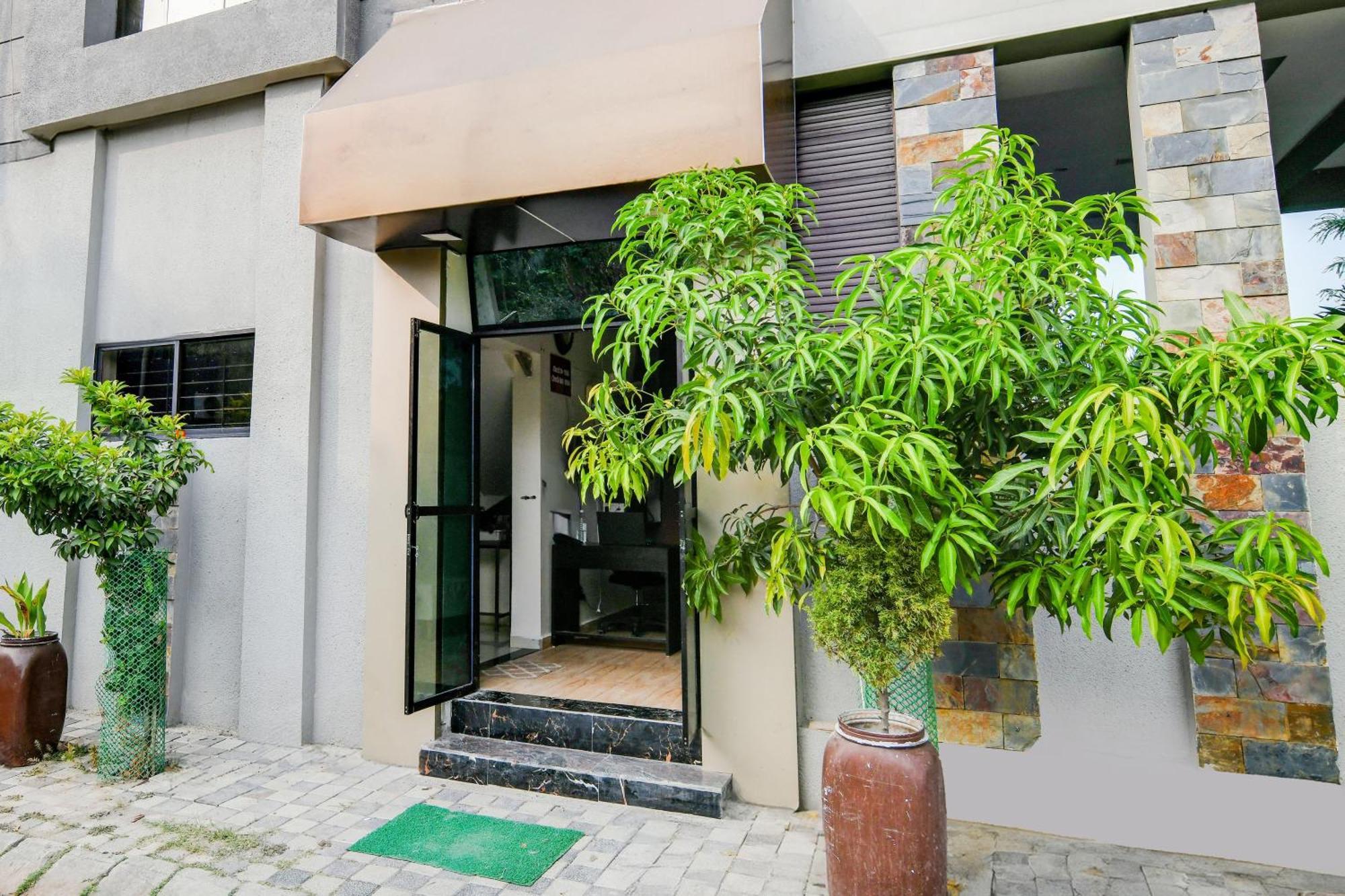 Super Collection O Indore Near Omax City 1 Kanadiya Ngoại thất bức ảnh